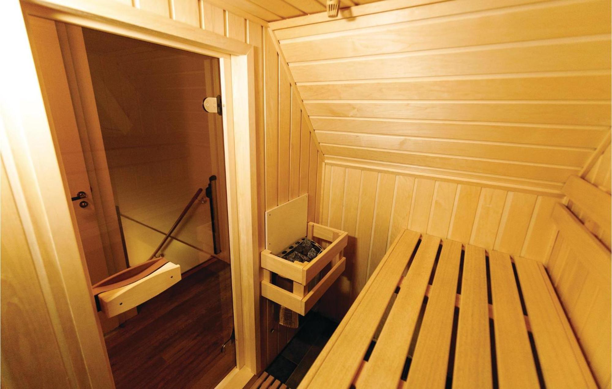 Holiday Home Bodelaeke-Beulaker Wellness Giethoorn Esterno foto